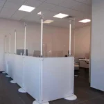 Spuckschutzwand Wartezimmer Acrylglas mobil, L-Form lichtdurchlässig