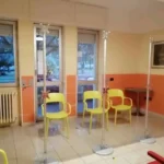 Mobile Trennwand Krankenhaus, Raumteiler Klinik freistehend, Praxis Wartezimmer