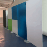 Hallenabtrennung, Trennwand Industrie, freistehend, mobil, blickdicht, Acrylglas