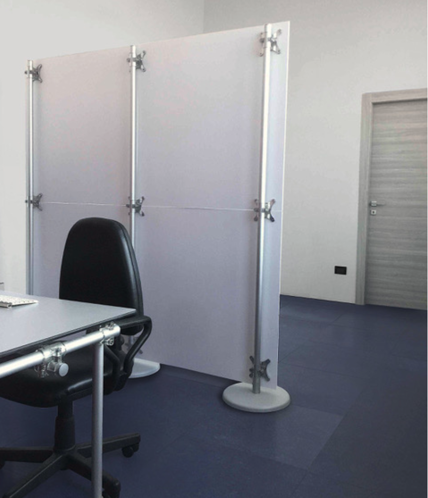 Schrebtisch Sichtschutz blickdicht, freistehend, Bürotrennwand