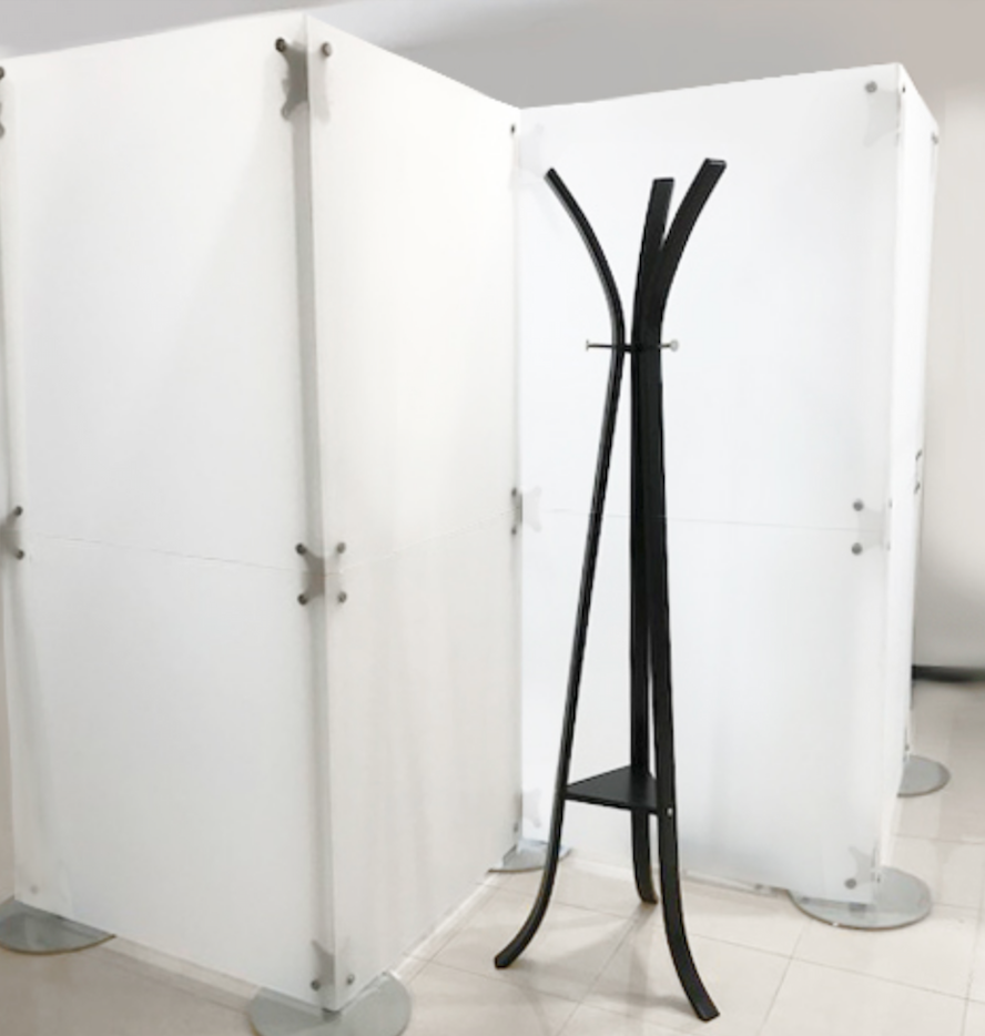 Trennwände für Hundesalon & Tierphysio-Praxis , ganzheitliche Praxisführung, ätherische Öle